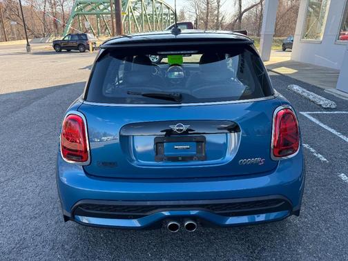 2022 MINI Hardtop Cooper S