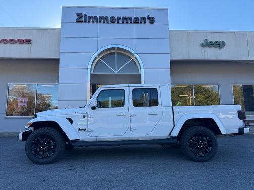 2023 Jeep Gladiator Overland