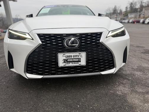 2022 Lexus IS 300 Base
