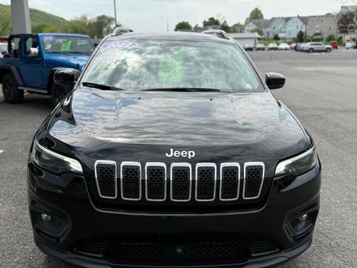 2022 Jeep Cherokee Latitude Lux