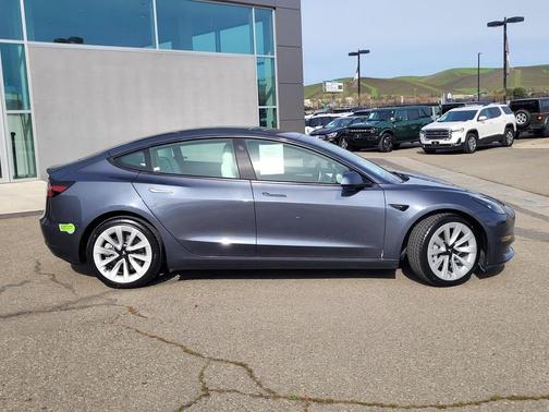 2023 Tesla Model 3 Long Range
