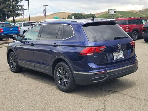 Atlantic Blue 2022 Volkswagen Tiguan 2.0T SE