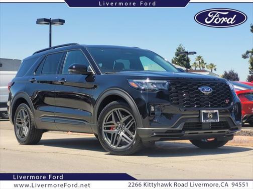 2025 Ford Explorer ST