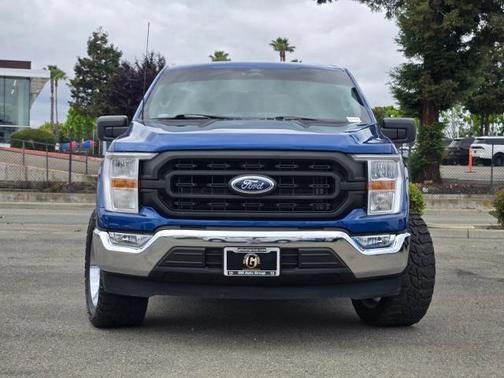 ATLAS BLUE METALLIC 2022 Ford F-150 XL