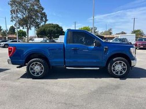 ATLAS BLUE METALLIC 2022 Ford F-150 XL