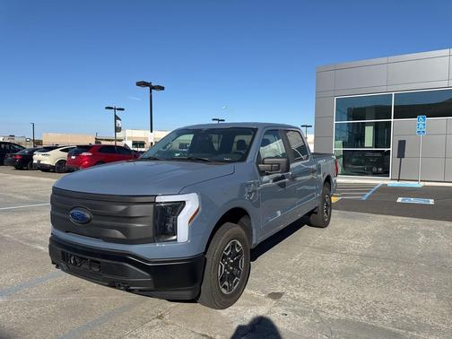 2023 Ford F-150 Lightning Pro