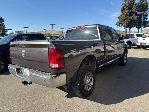 2018 RAM 2500 Tradesman Crew Cab 4x4 6'4' Box