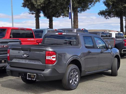 2025 Ford Maverick XLT