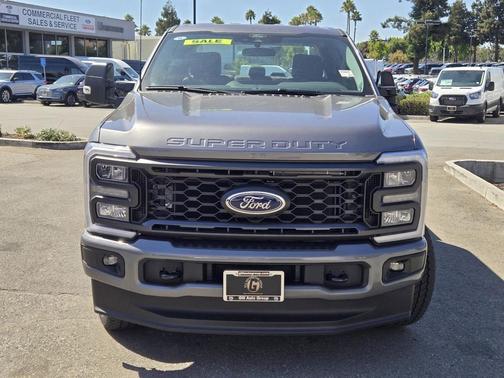 2025 Ford F-250 XL