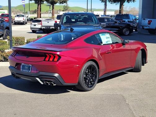 2026 Ford Mustang EcoBoost Premium