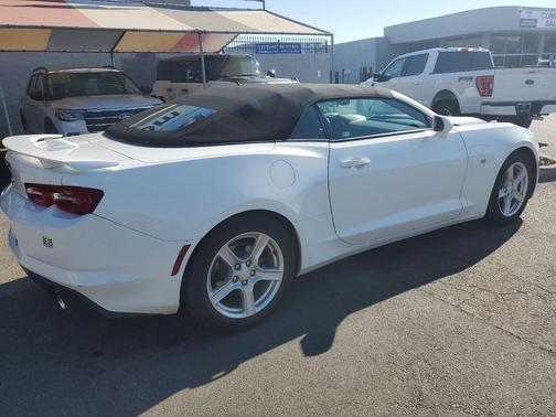 2022 Chevrolet Camaro 1LT