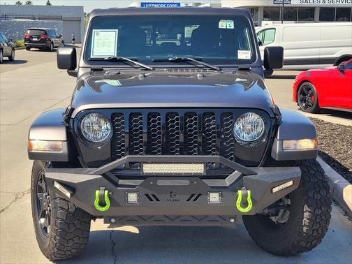 2022 Jeep Gladiator Willys 4x4