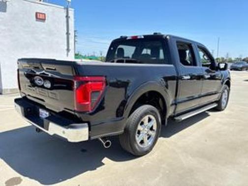AGATE BLACK METALLIC 2025 Ford F-150 XLT