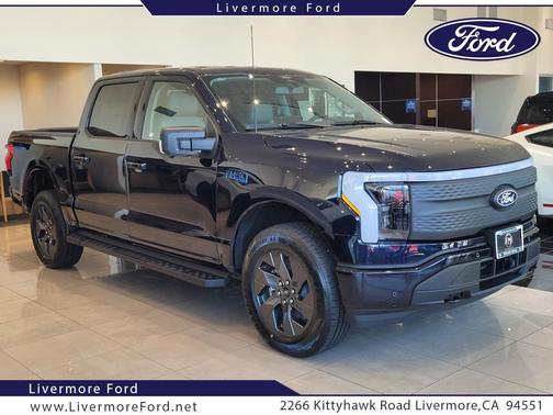 2025 Ford F-150 Lightning Flash