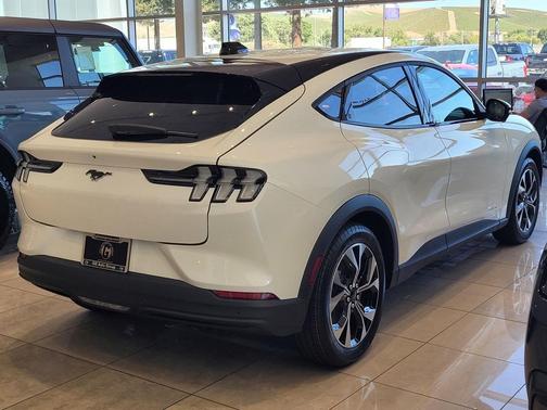 2025 Ford Mustang Mach-E Select