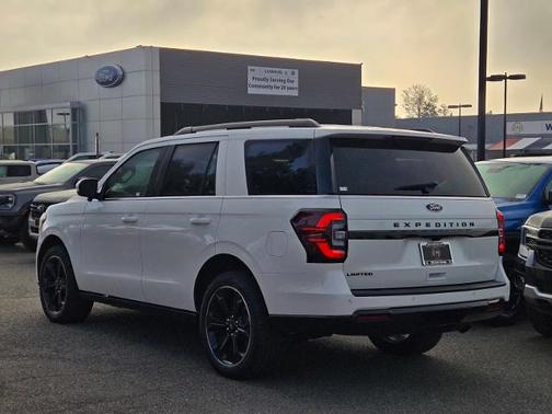 2023 Ford Expedition LIMITED