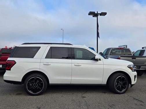 2023 Ford Expedition LIMITED