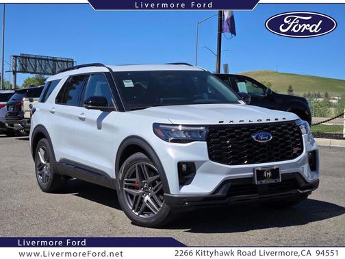 Space White Metallic 2026 Ford Explorer ST