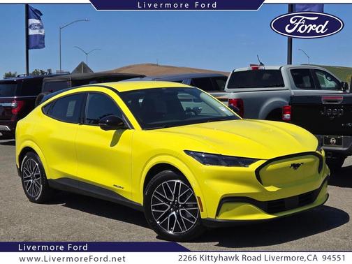 2025 Ford Mustang Mach-E Premium