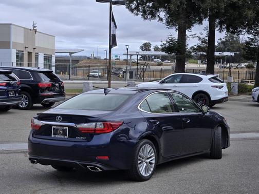 2016 Lexus ES 350 Base