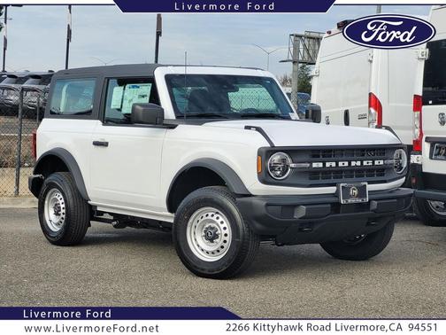 2025 Ford Bronco Base