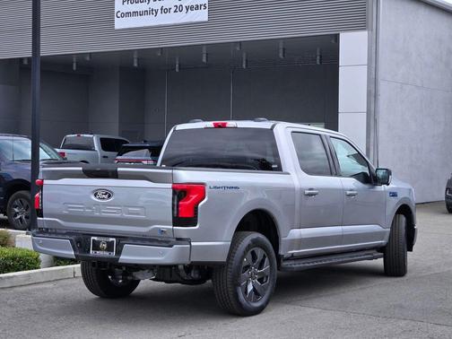 Iconic Silver Metallic 2025 Ford F-150 Lightning Flash