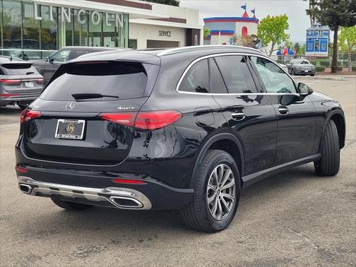 2024 Mercedes-Benz GLC 300 4MATIC