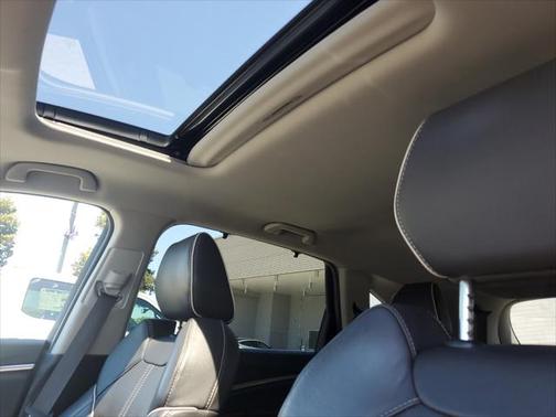 2017 Acura MDX 3.5L w/Advance Package