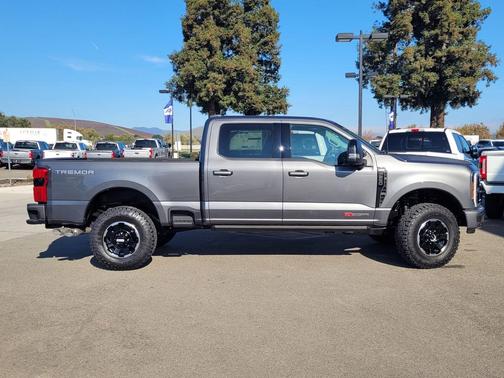 2026 Ford F-250 Lariat