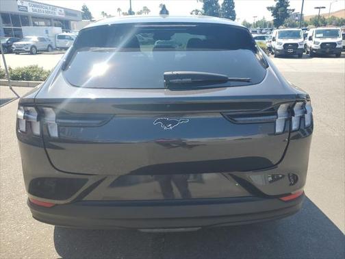 2022 Ford Mustang Mach-E Select