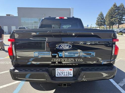 2024 Ford F-150 Lightning Flash