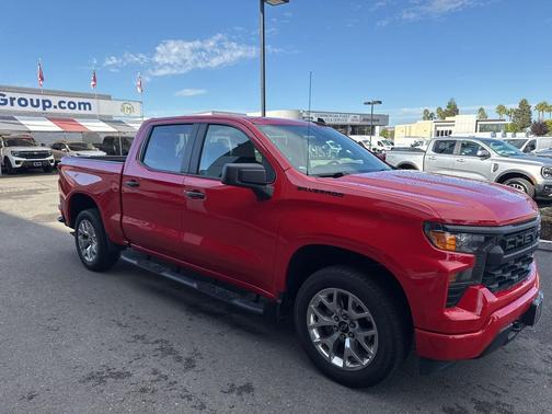 2023 Chevrolet Silverado 1500 Custom