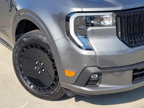 2025 Ford Maverick Lobo