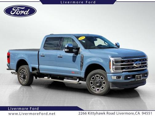 2023 Ford F-250 PLATINUM