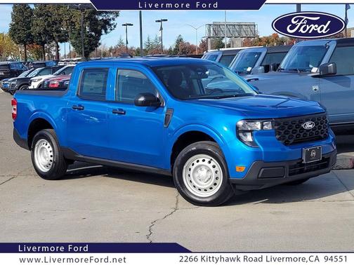 2025 Ford Maverick XL