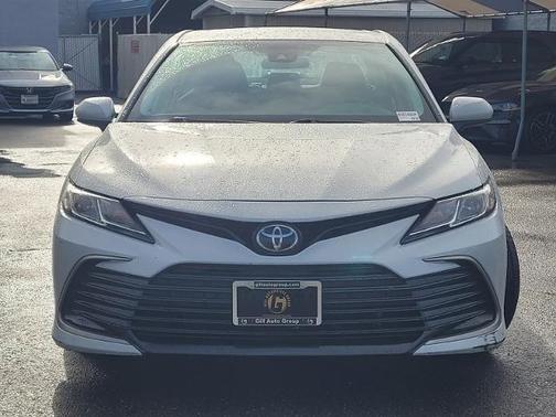 2022 Toyota Camry LE