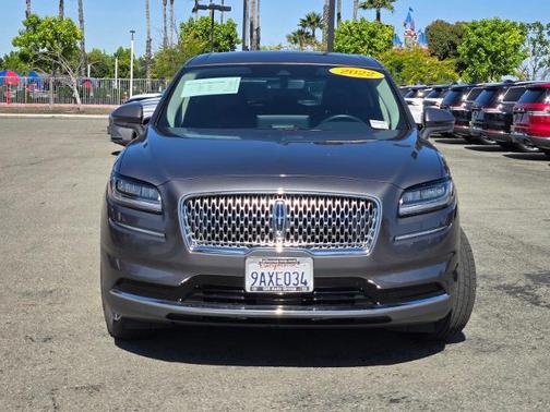 ASHER GRAY MET CC 2022 Lincoln Nautilus STANDARD