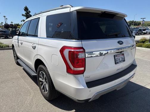 WHITE PLATINUM MET TRI-COAT 2018 Ford Expedition XLT