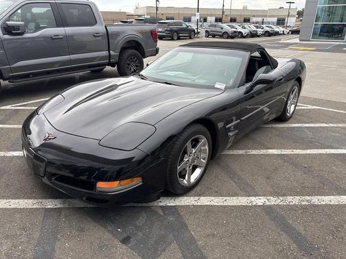 2004 Chevrolet Corvette Base