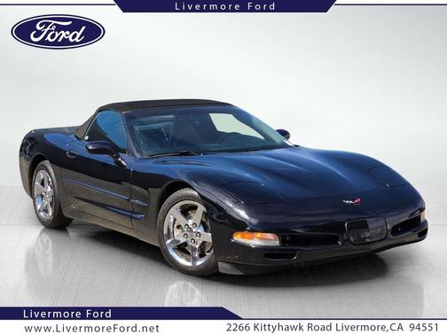 2004 Chevrolet Corvette Base