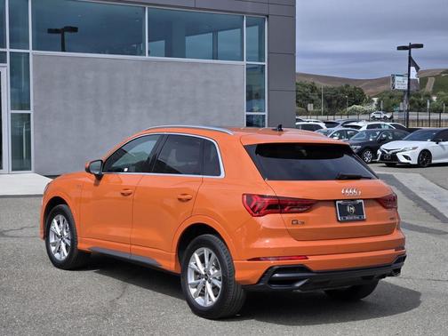 2022 Audi Q3 45 S line Premium Plus