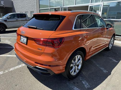 2022 Audi Q3 45 S line Premium Plus