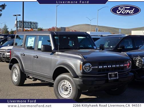 2025 Ford Bronco Base