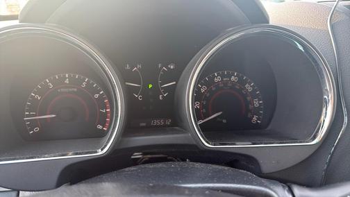 2012 Toyota Highlander SE