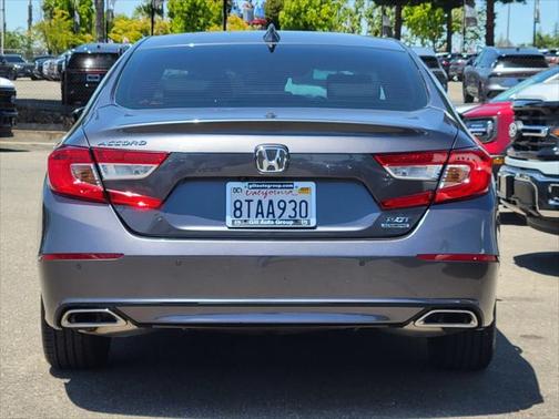 2020 Honda Accord Touring 2.0T