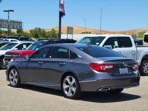 2020 Honda Accord Touring 2.0T