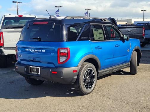 2025 Ford Bronco Sport Outer Banks