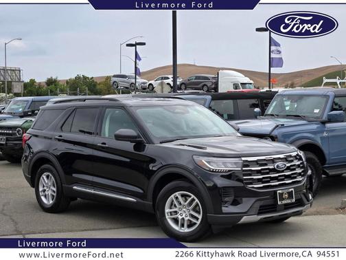2025 Ford Explorer Active