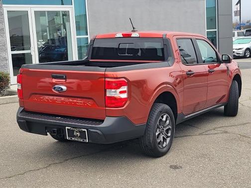 2022 Ford Maverick XLT