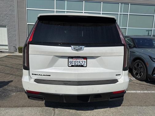 2023 Cadillac Escalade Sport Platinum